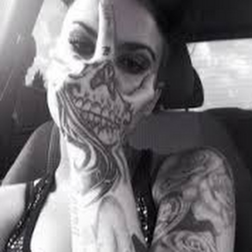 Meet your Posher, Dom